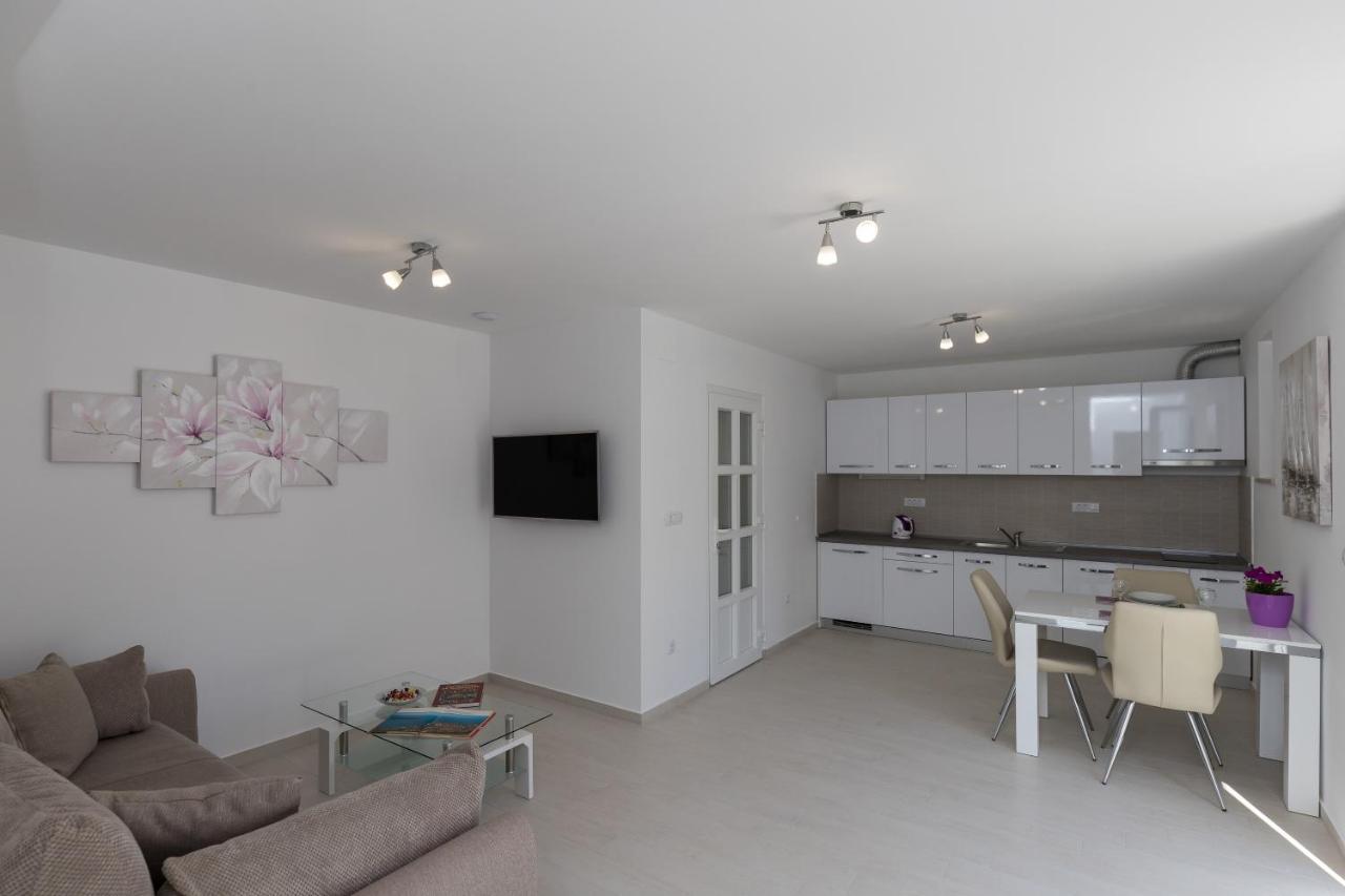 Apartments Fortinia Dubrovnik- Free Parking Buitenkant foto